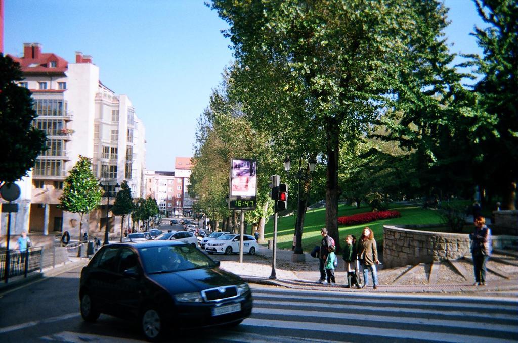 Apartamento Dominicos Oviedo Kültér fotó